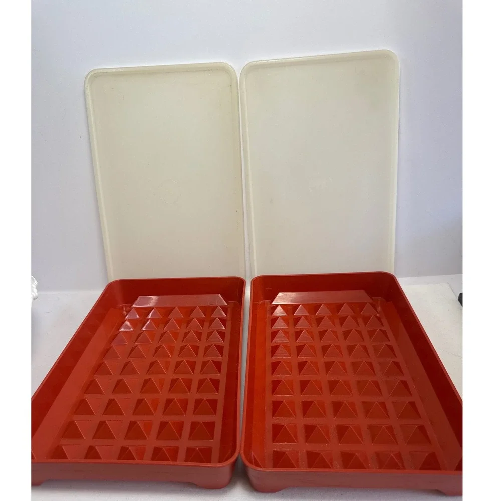 Lot of 2 Vintage Tupperware 1292 Bacon Deli Meat Keeper Paprika Red with Lids